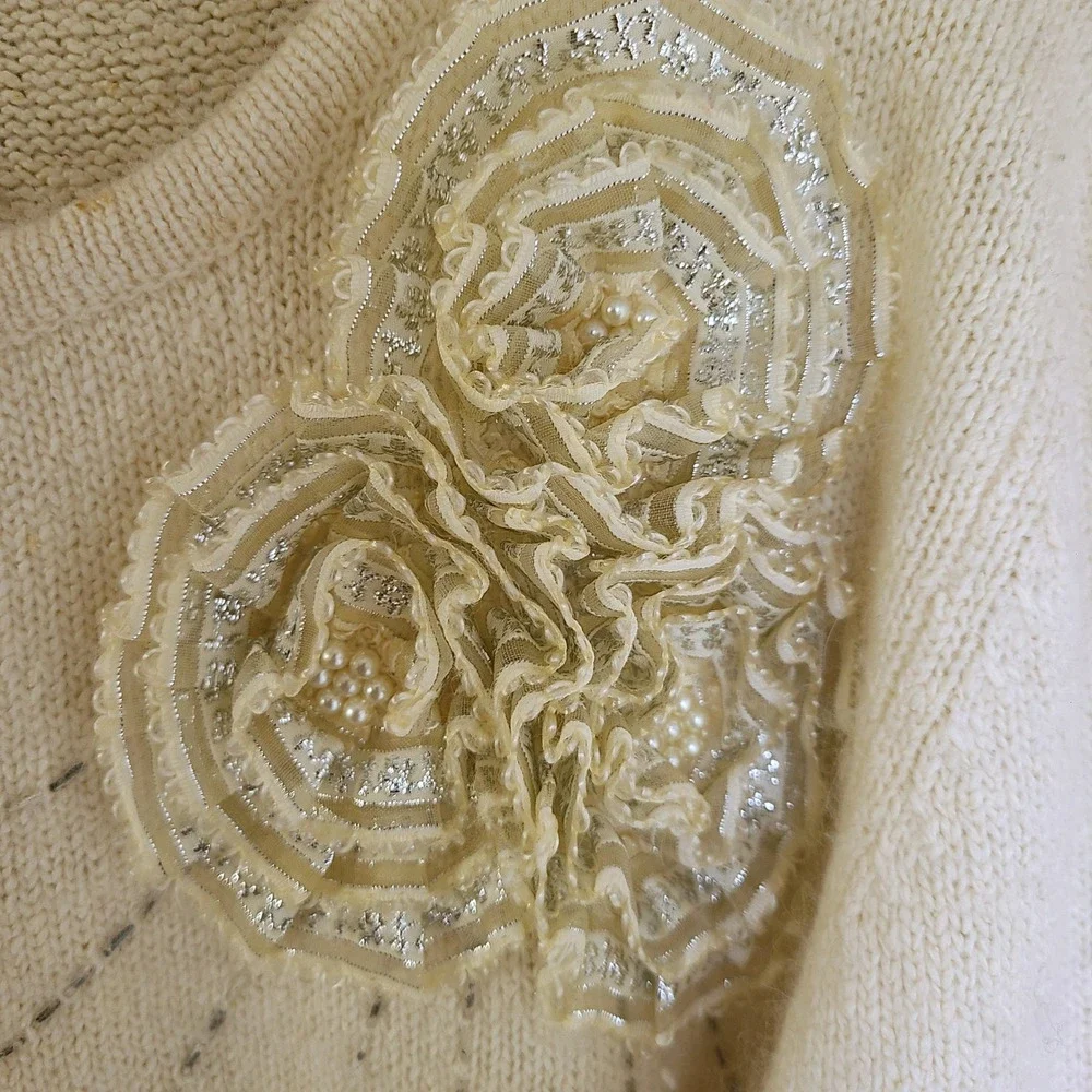 Vintage SML Silk Angora Lambs Wool LARGE Cream Sweater Beaded Flower Cottagecore